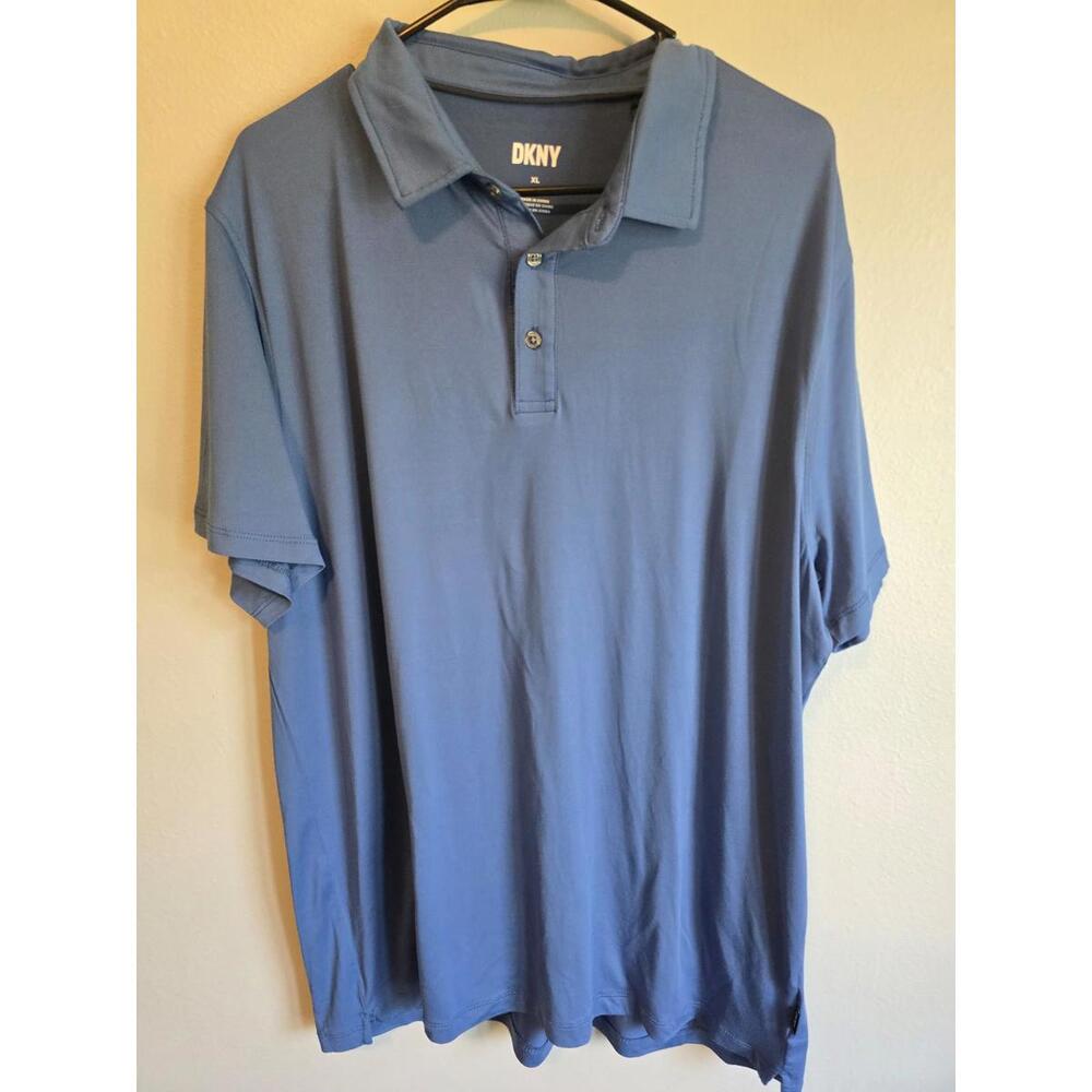 DKNY NWT Men’s Iron Blue Short Sleeve Polo (XL)